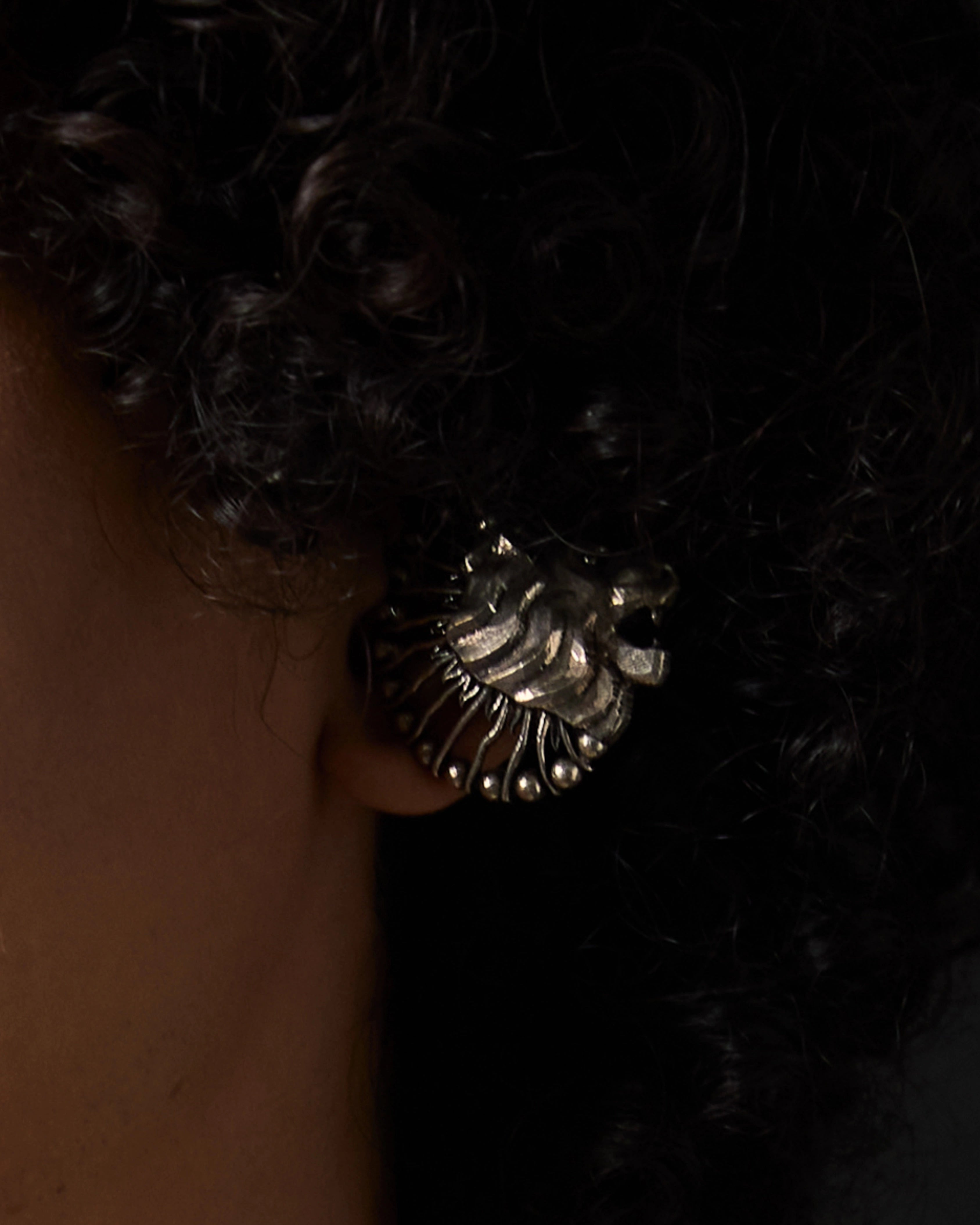 Nomad Long Kurta Set With Relaxed Pants And Long Knit Dupatta