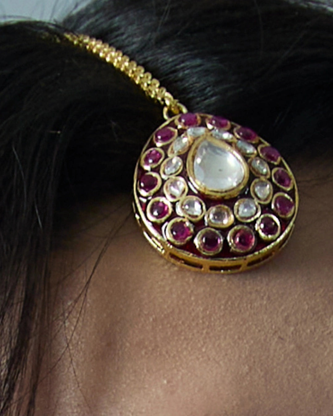 Ruhani Ruby Maang Tikka