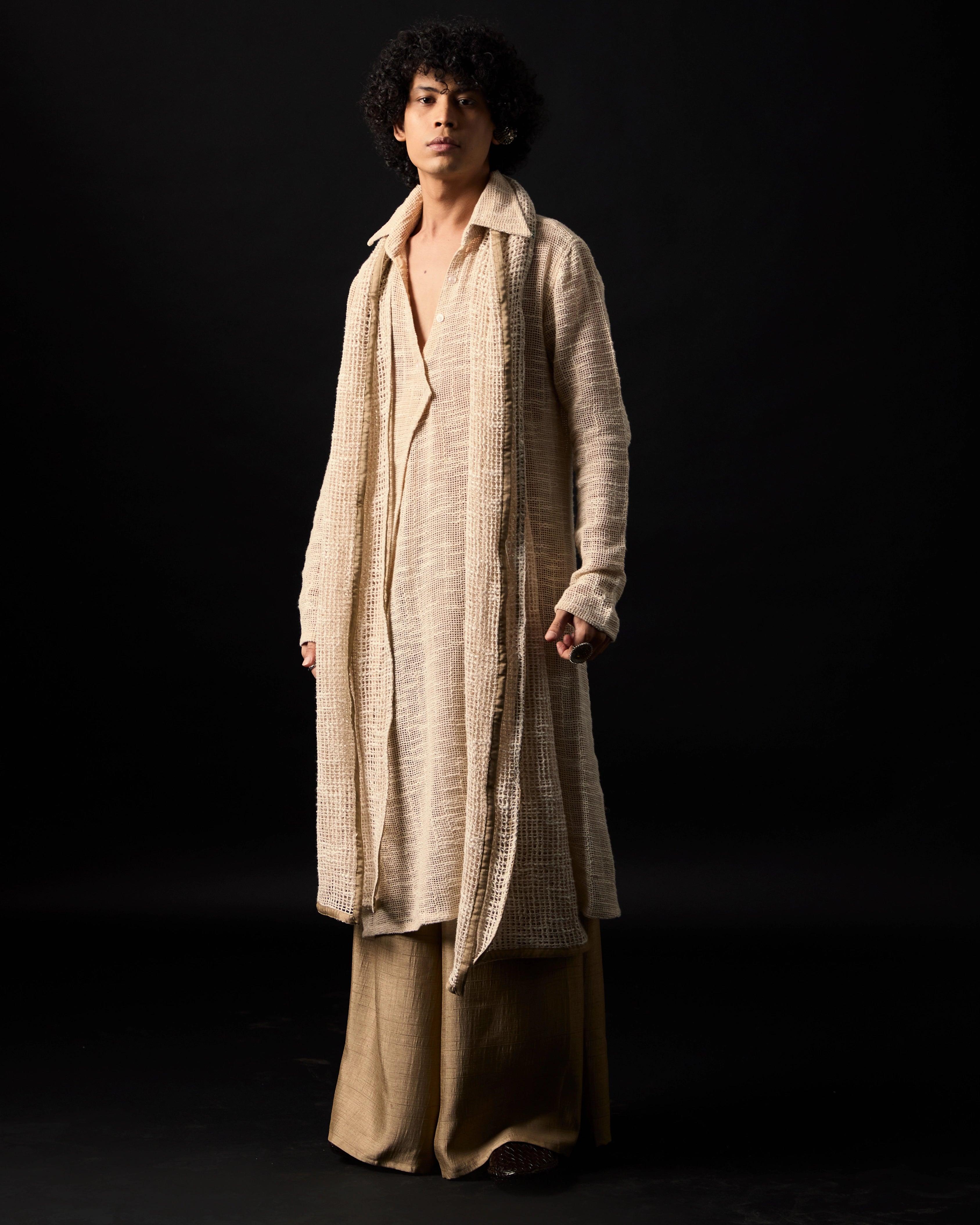 Nomad Long Kurta Set With Relaxed Pants And Long Knit Dupatta