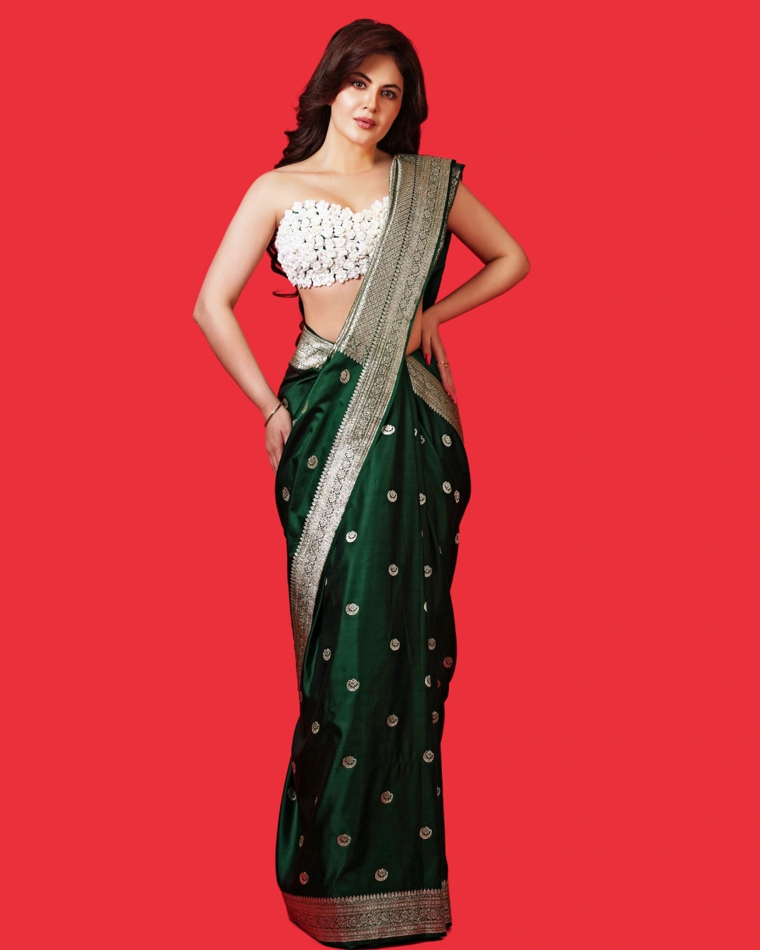 Emerald Green Pure Banarasi Satin Silk Saree with Gold Motif Border and 3D Floral Blouse