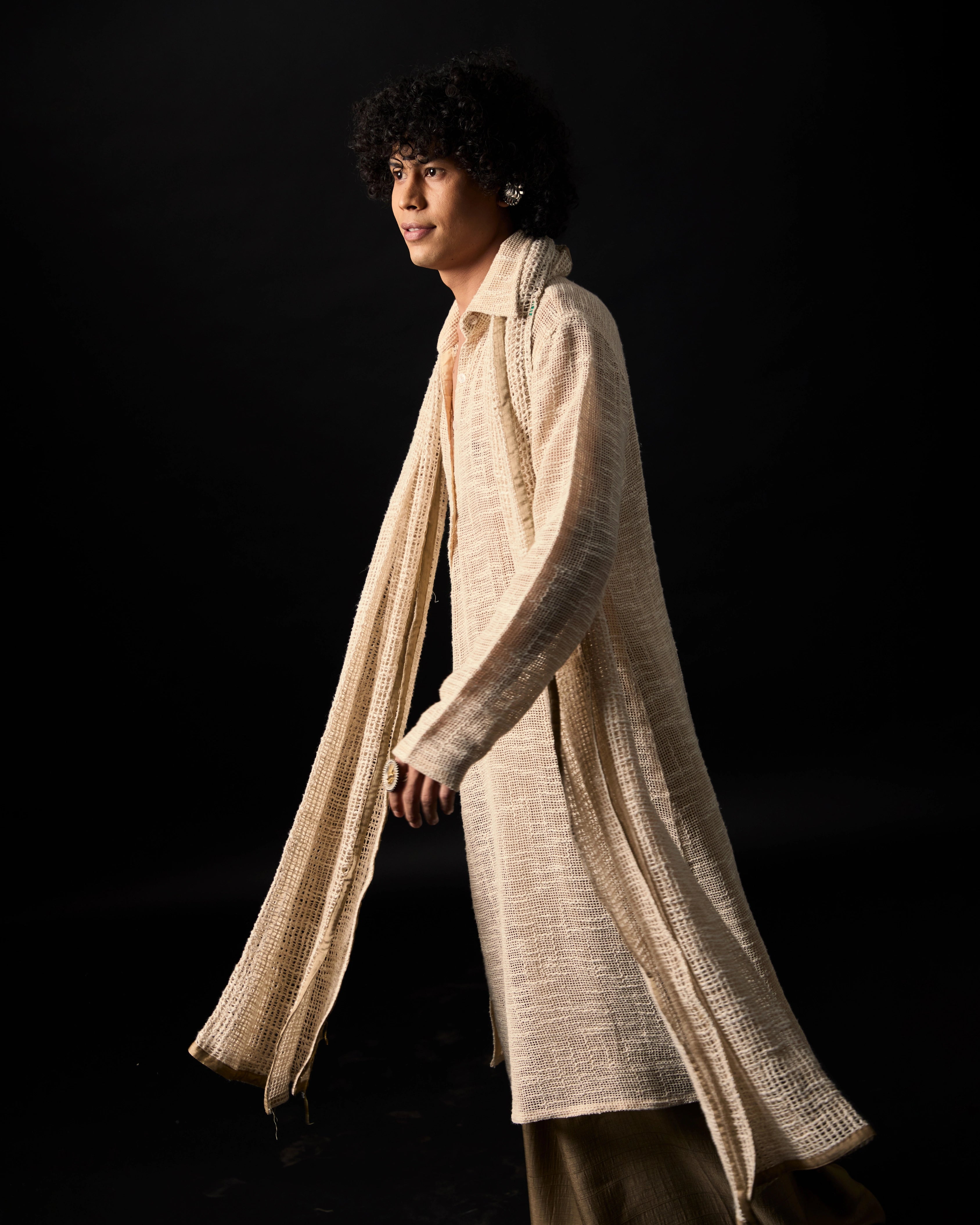 Nomad Long Kurta Set With Relaxed Pants And Long Knit Dupatta