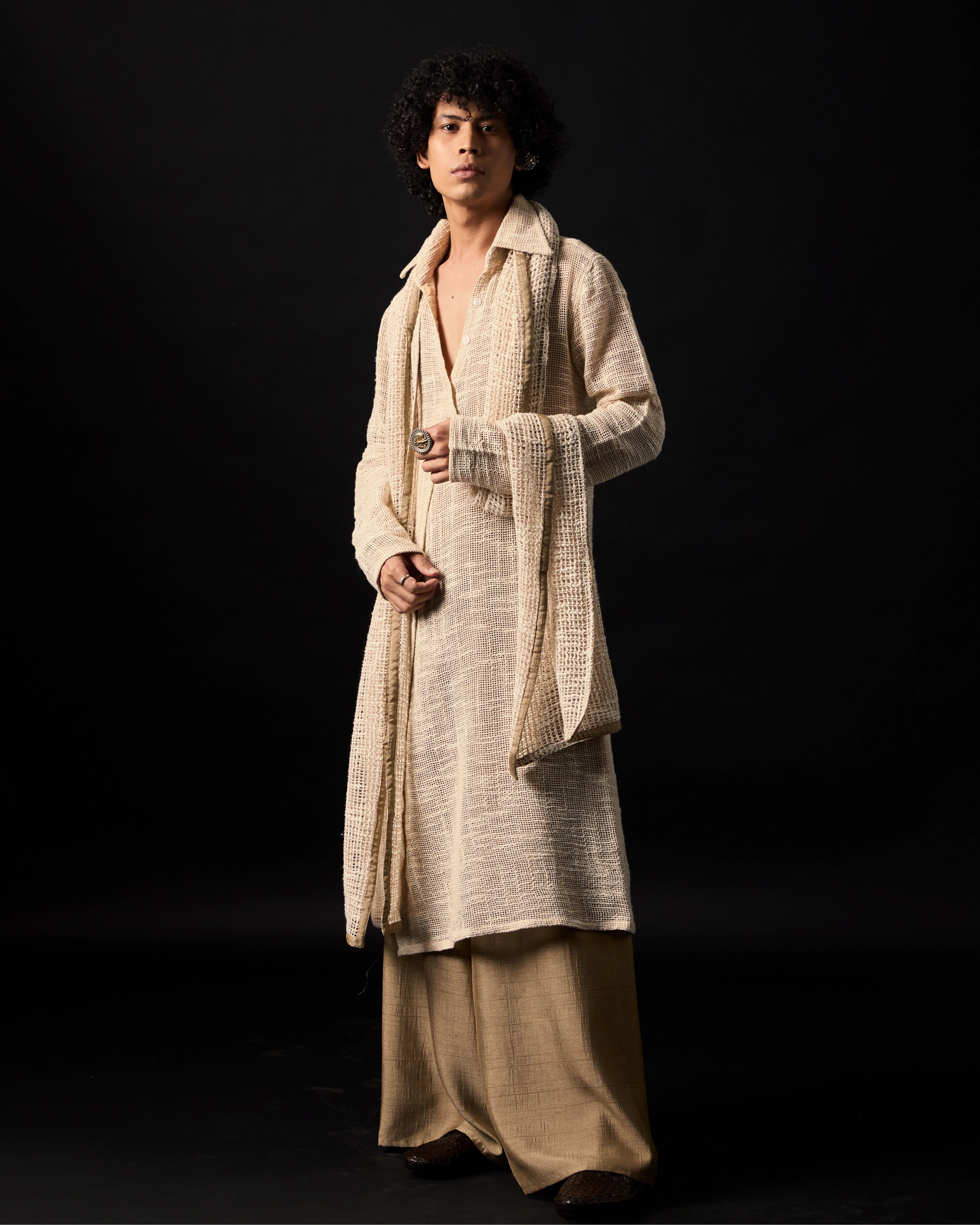 Nomad Long Kurta Set With Relaxed Pants And Long Knit Dupatta