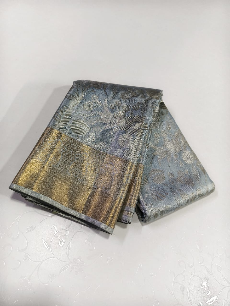 Blue Kanchipuram Silk Saree with Pure 2g Zari Work and Zari Border for Festive
