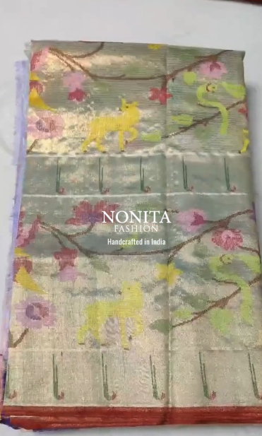 Green Meenakari Jamewar Handloom Silk Saree with All Over Zari and Motif Work
