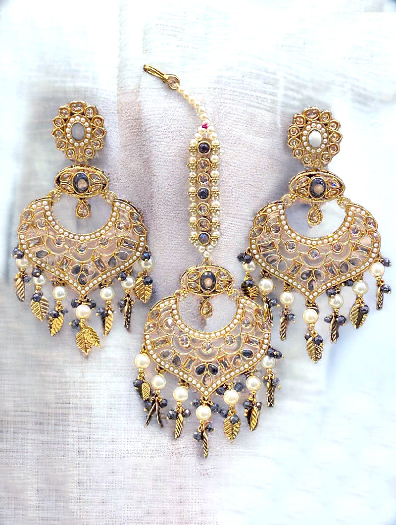 Gulzaar Chandbali and Tikka Set - Nonita Fashion