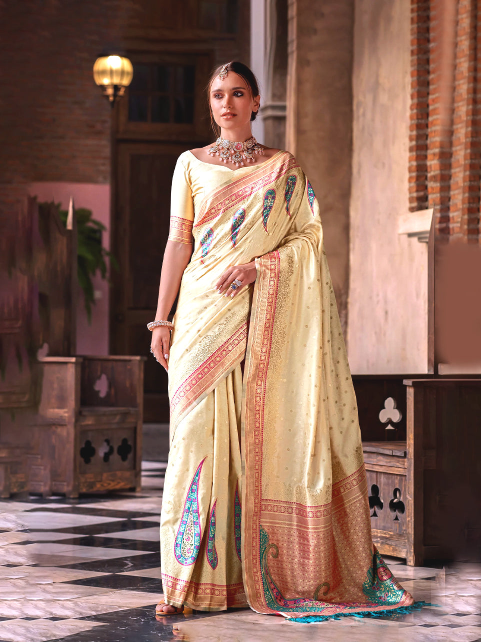 Sweta Moksha Saree - Nonita Fashion